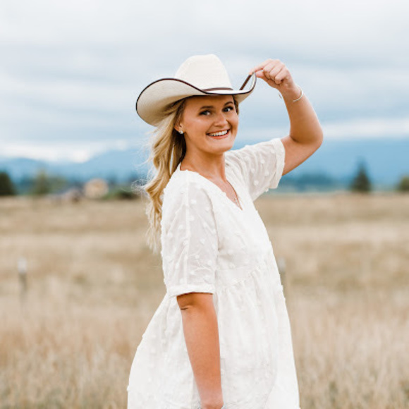 Meet your Posher, Calli - Picture 1 of 1